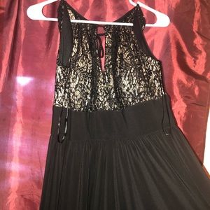 BLACK LONG DRESS WITH SLIT